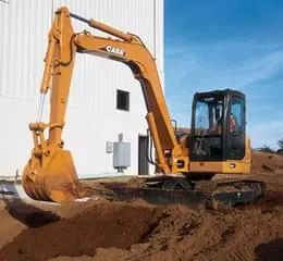 Midiescavadeira Hidráulica CX 80 SR